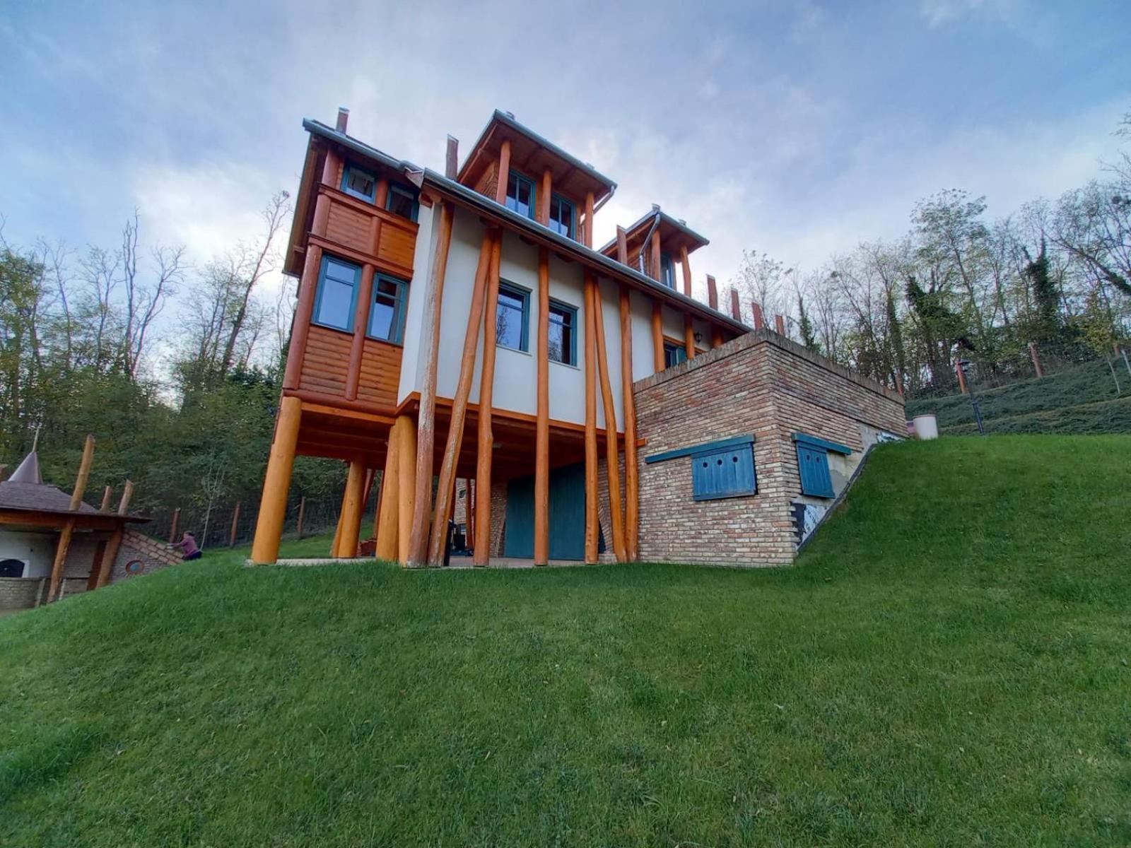 Vendeghaz Petoerke Hotel Bárdudvarnok Exterior foto