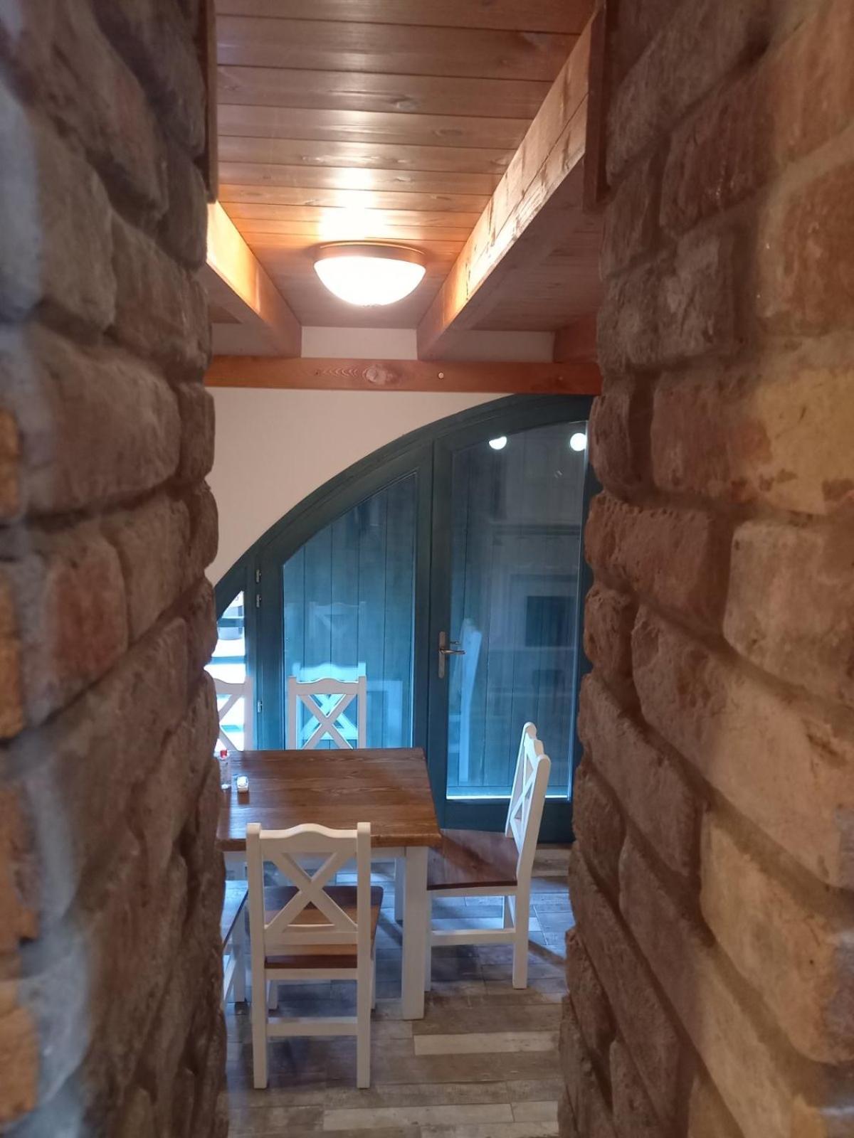 Vendeghaz Petoerke Hotel Bárdudvarnok Exterior foto